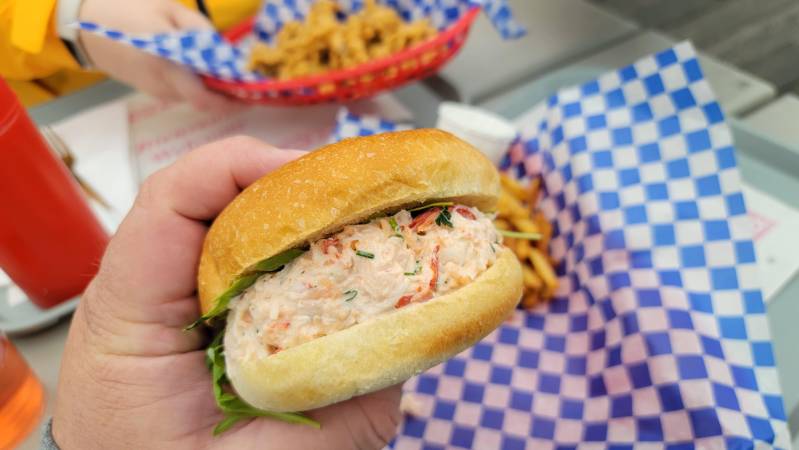 lobster roll sandwhich in lunenburg nova scotia