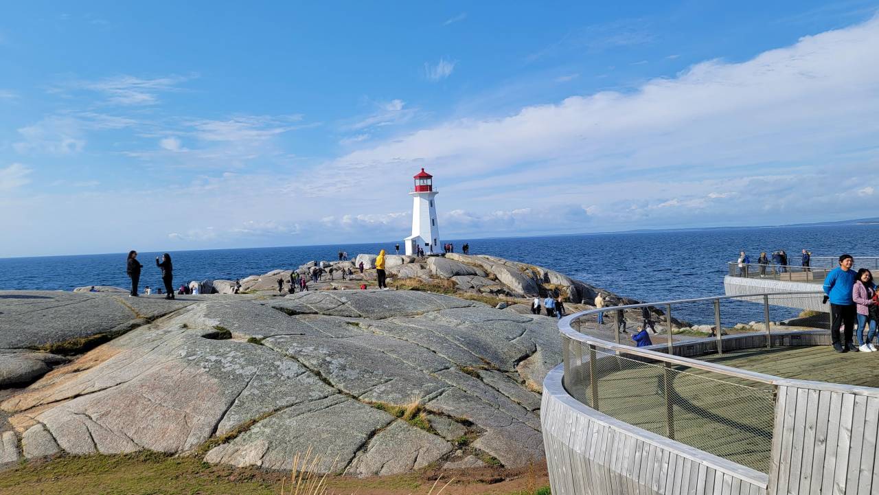comparing Canada New England Cruises: Perfect for Alaska Cruise Veterans