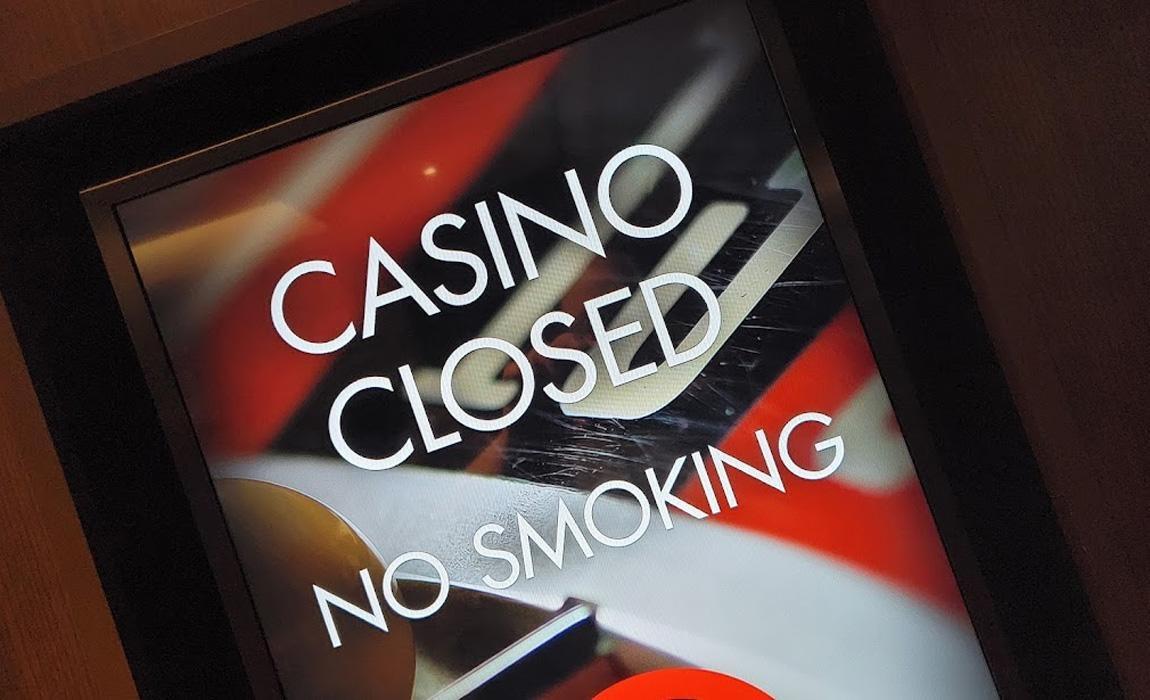 no smoking sign in the casino on NCL Encore