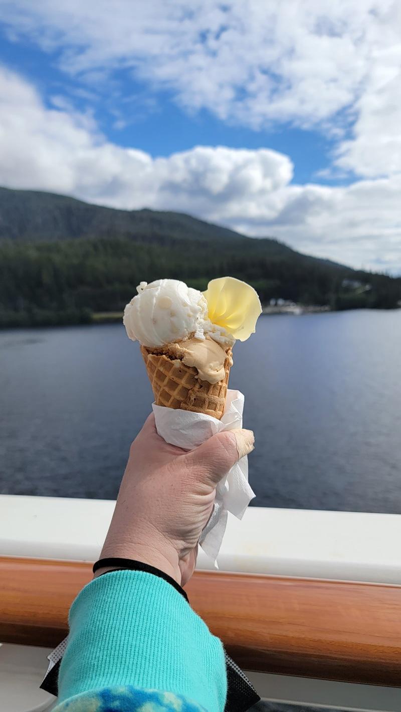 gelato on deck of norwegian encore
