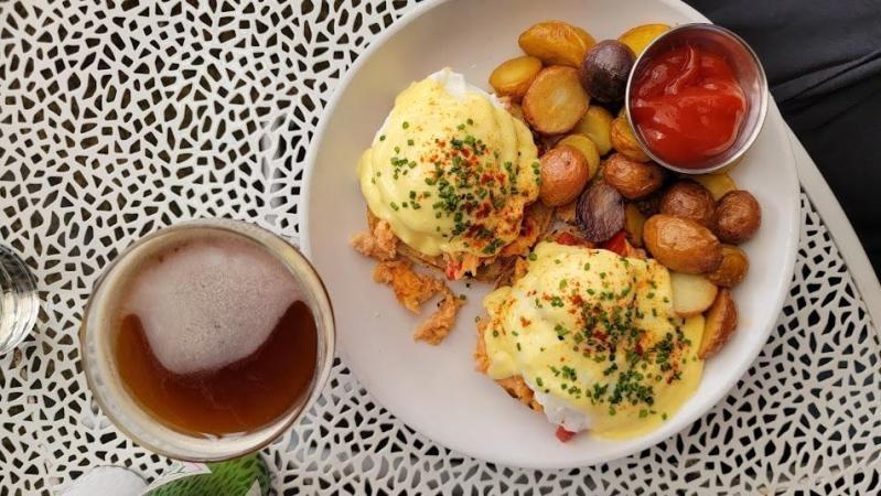 brunch at The Dressing Room in Seattle