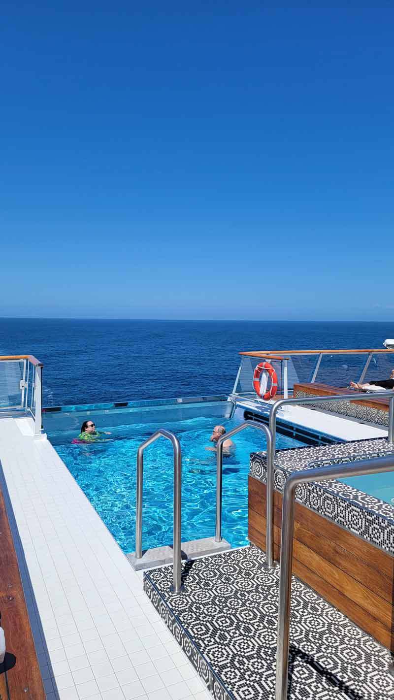 aft pool on viking orion