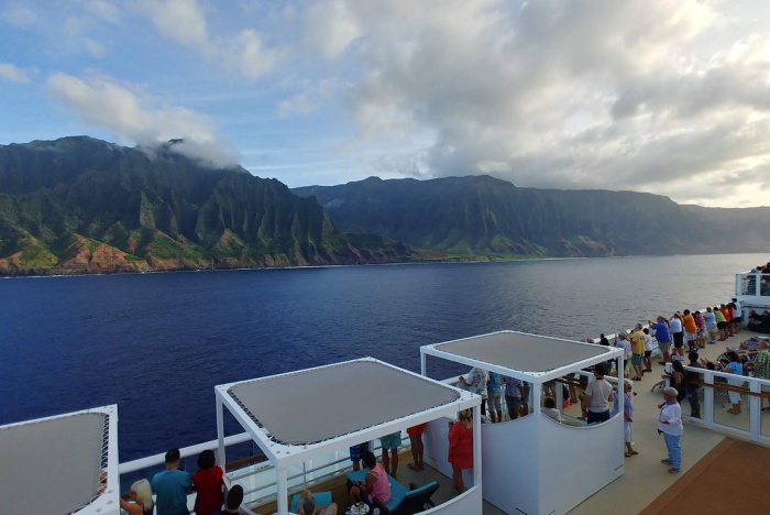 7 Ways To Make The Perfect Marriage Proposal On A Hawaii Cruise