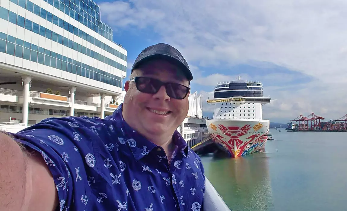 James with Norwegian Joy at Canada Place