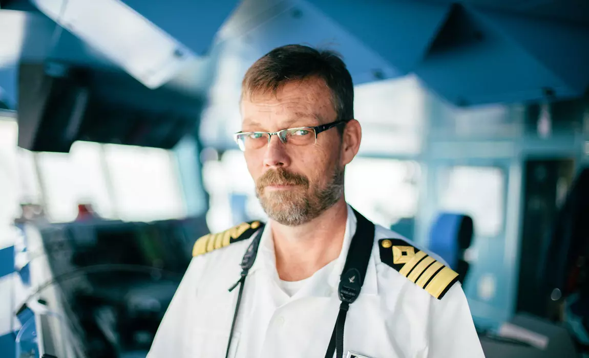 What does it take to become a cruise ship captain?