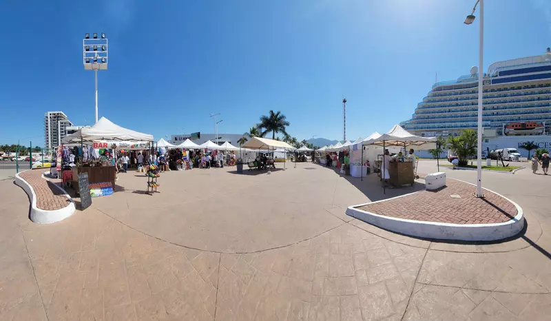 cruise marketplace in puerto vallarta mexico