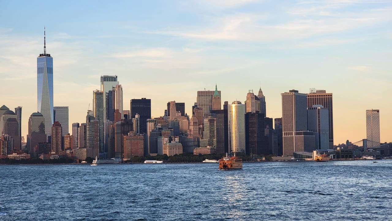 new york city skyline sailing on a cruise ship